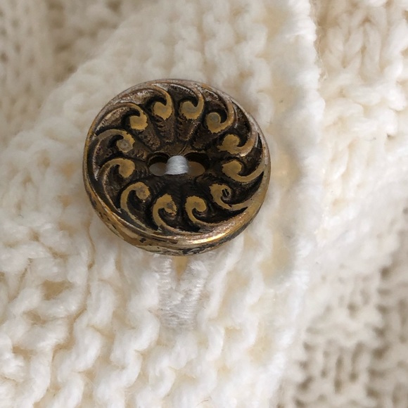 Cream v-neck cable-knit button front cardigan sweater - Picture 4 of 4